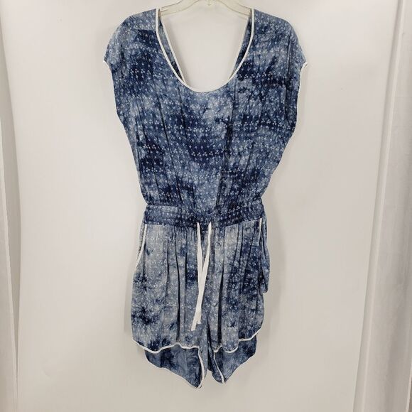 BCBGENERATION womens L blue white tie dye Open back romper - Picture 1 of 8